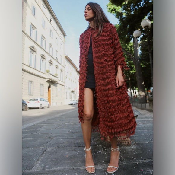 ZARA Limited Edition Bloggers Favorite Red Fringe Statement Coat Jacket Sz M NEW
